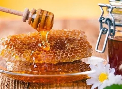 تصویر 2 از قیمت عسل طبیعی سبلان با موم + خرید باور نکردنی