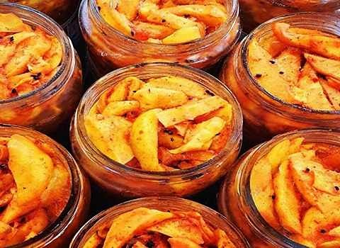 تصویر 1 از قیمت خرید ترشی انبه فله + فروش ویژه