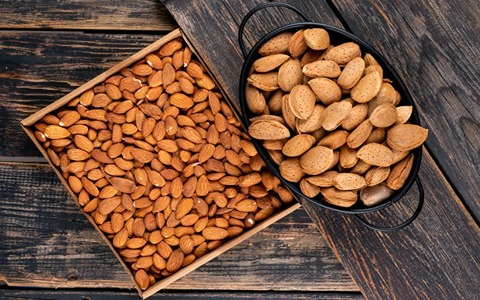 تصویر 4 از فروش بادام کاغذی شور + قیمت خرید به صرفه
