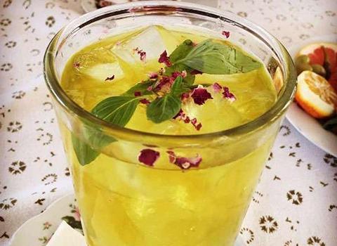 تصویر 2 از خرید شربت بیدمشک آماده + قیمت فروش استثنایی