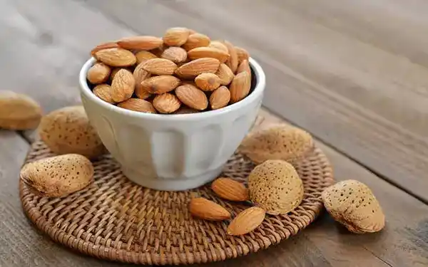 تصویر 3 از خرید و قیمت بادام درختی ارگانیک  + فروش عمده