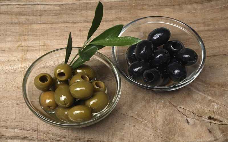 تصویر 3 از خرید و قیمت زیتون سیاه ترکیه  + فروش عمده