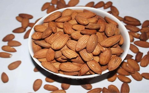 تصویر 1 از خرید و قیمت بادام مامایی صادراتی + فروش عمده