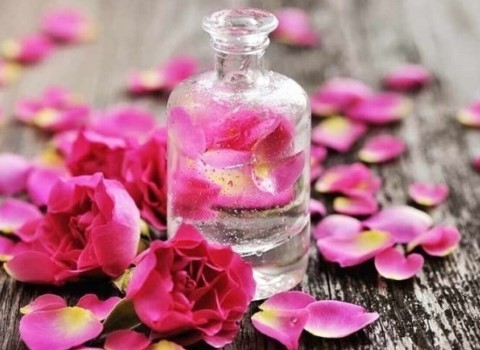 تصویر 1 از خرید گلاب سنگین کاشان + قیمت فروش استثنایی