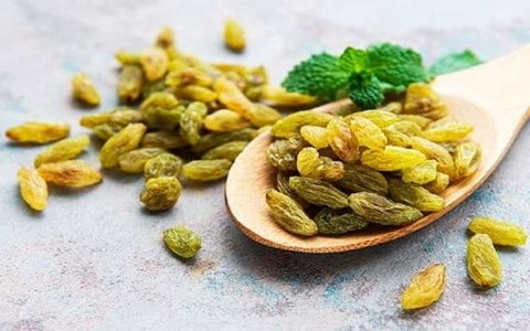 تصویر 2 از قیمت کشمش سبز کاشمر + خرید باور نکردنی