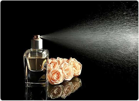 تصویر 4 از قیمت اسپری خوشبو کننده هوا اسطوخودوس + خرید باور نکردنی
