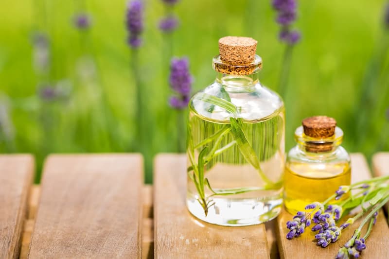 فروش عرق گیاهی شاه تره + قیمت خرید به صرفه