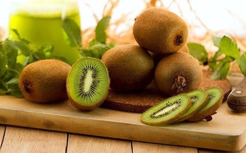 تصویر 3 از قیمت خرید کیوی صادراتی آستارا عمده به صرفه و ارزان