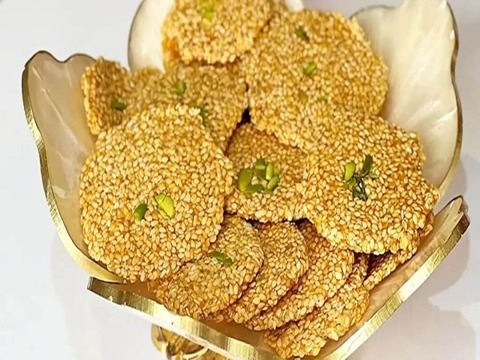 تصویر 4 از فروش پولکی کنجدی نازک + قیمت خرید به صرفه