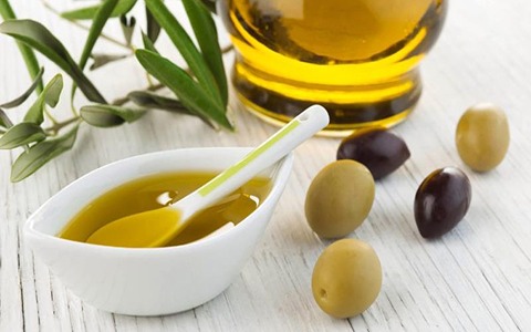 تصویر 4 از قیمت خرید روغن زیتون رویال ۴ لیتری با فروش عمده