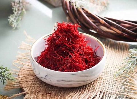 تصویر 1 از قیمت زعفران سرگل اتویی + خرید باور نکردنی