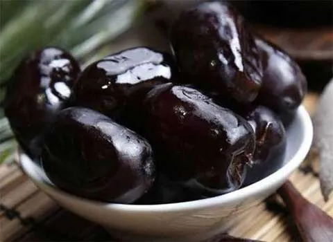 تصویر 2 از خرید و فروش خرما مضافتی تازه با شرایط فوق العاده