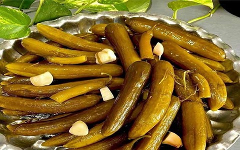تصویر 2 از خرید خیار شور سرکه ای ترد + قیمت فروش استثنایی