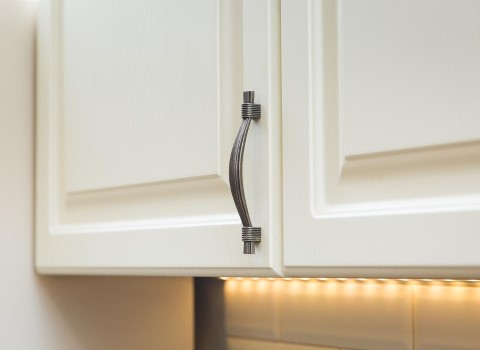 تصویر 1 از قیمت خرید دستگیره کابینت آشپزخانه مدرن + فروش ویژه