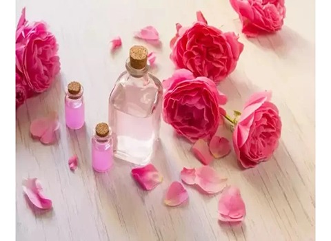 تصویر 1 از قیمت خرید عرق گلاب دو آتیشه با فروش عمده