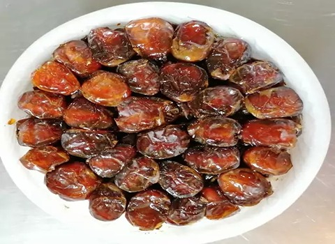 تصویر 2 از قیمت خرید خرمای برحی خرمشهر + فروش ویژه