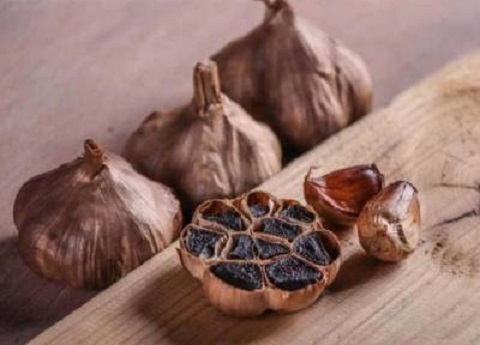 تصویر 4 از خرید و قیمت سیر سیاه دکتر بیز + فروش عمده
