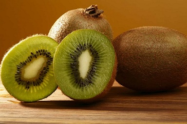تصویر 1 از قیمت خرید کیوی هایوارد سبز صادراتی + فروش ویژه