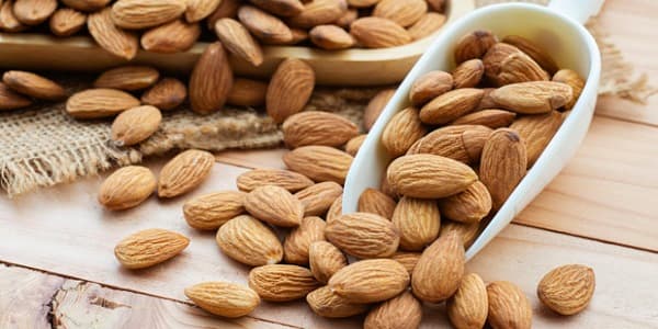 تصویر 3 از قیمت بادام ایرانی مامایی + خرید باور نکردنی