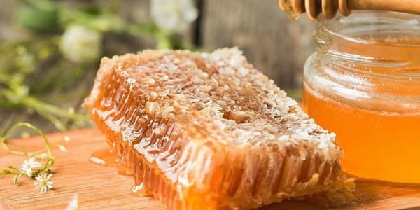 تصویر 4 از قیمت عسل طبیعی صادراتی با کیفیت ارزان + خرید عمده