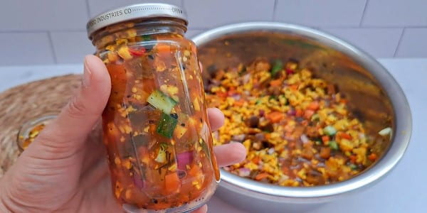 تصویر 4 از خرید و قیمت ترشی مخلوط بندری + فروش عمده