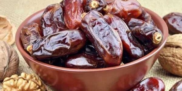 تصویر 1 از خرید و فروش خرمای استعمران درجه یک با شرایط فوق العاده
