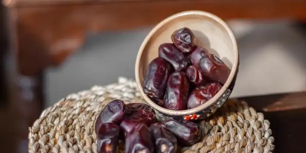 تصویر 3 از فروش خرما مضافتی بم درجه یک + قیمت خرید به صرفه