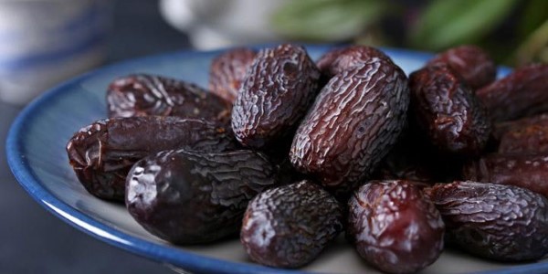 تصویر 3 از قیمت خرید خرما مجول دزفول عمده به صرفه و ارزان