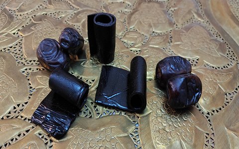 تصویر 2 از قیمت خرید لواشک خرما و آلو + فروش ویژه