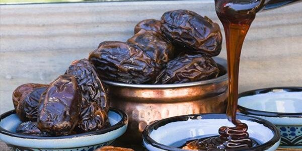 تصویر 1 از خرید و فروش شیره خرما غلیظ با شرایط فوق العاده