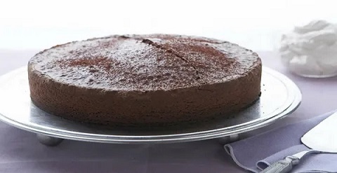 تصویر 5 از خرید کیک شکلاتی ساده + قیمت فروش استثنایی