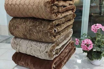 تصویر 4 از خرید پتو شادیلون گلدار + قیمت فروش استثنایی