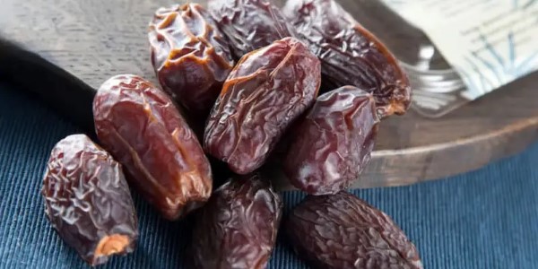 تصویر 1 از قیمت خرما پیارم اصل + خرید باور نکردنی