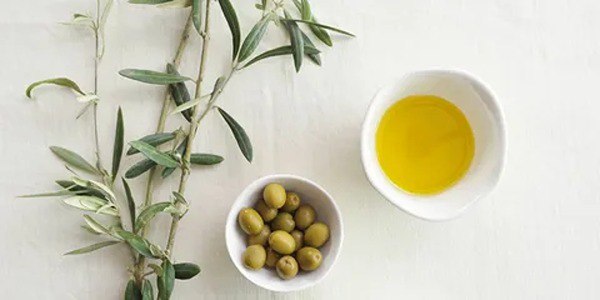 تصویر 3 از خرید روغن زیتون بی بو + قیمت فروش استثنایی