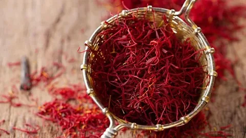 تصویر 2 از خرید و قیمت عصاره مایع زعفران یک لیتری + فروش صادراتی