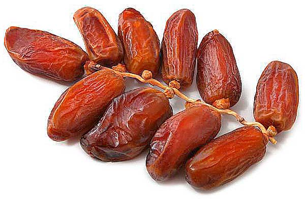 خرما پیارم رضوان با بافت نرم و طبیعی