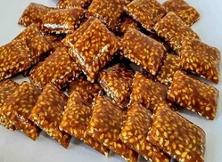 تصویر 3 از قیمت خرید پولک کنجدی با شیره انگور + فروش ویژه