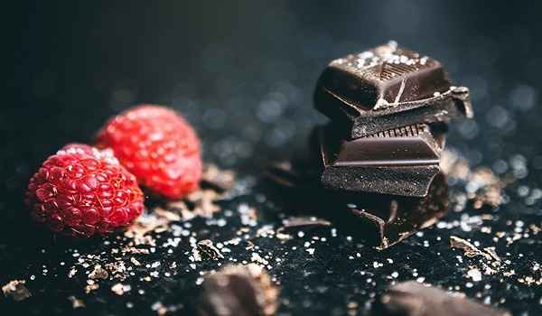 تصویر 5 از خرید شکلات تلخ خارجی + قیمت فروش استثنایی
