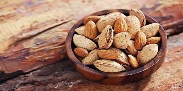 تصویر 5 از فروش بادام مامایی درجه یک + قیمت خرید به صرفه