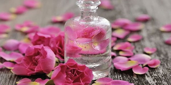 تصویر 1 از قیمت اسانس گل محمدی باریج + خرید باور نکردنی