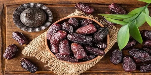 تصویر 3 از قیمت خرید خرمای پیارم تازه + فروش ویژه