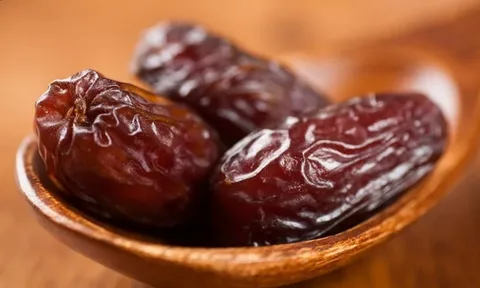 تصویر 4 از قیمت خرما خاصویی  صادراتی  با کیفیت ارزان + خرید عمده