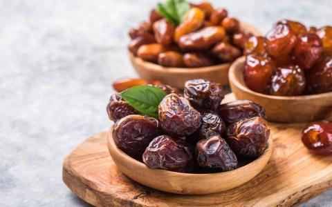 تصویر 3 از قیمت خرما ربی بلوچستان + خرید باور نکردنی