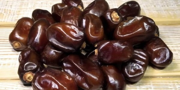 تصویر 2 از قیمت خرید خرما کلوته مضافتی عمده به صرفه و ارزان