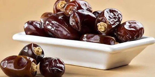 تصویر 4 از قیمت خرید خرما کلوته مضافتی عمده به صرفه و ارزان