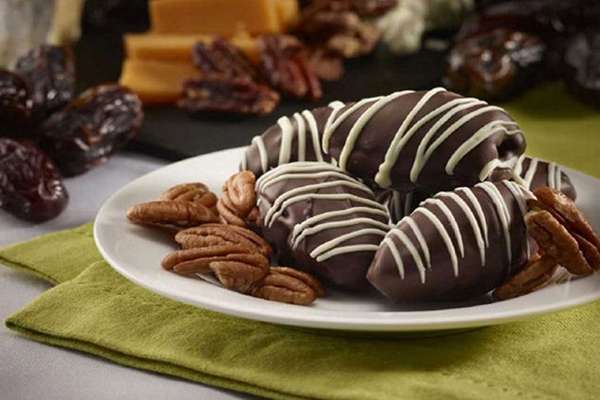 تصویر 4 از خرید شکلات خرمایی + قیمت فروش استثنایی