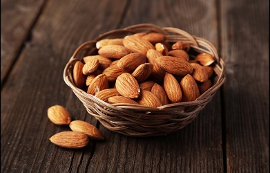 تصویر 2 از قیمت خرید بادام مامایی صادراتی + فروش ویژه