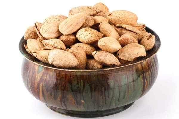 تصویر 5 از قیمت خرید بادام مامایی ایرانی + فروش ویژه