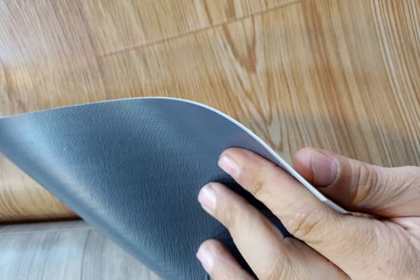تصویر 2 از خرید و قیمت کفپوش رولی بدون چسب + فروش عمده