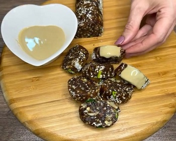 تصویر 1 از قیمت خرید شیره خرما و ارده + فروش ویژه